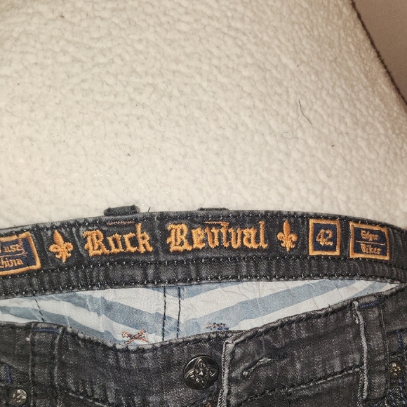Rock Revival Black Distressed Jean - Picture 6 of 6